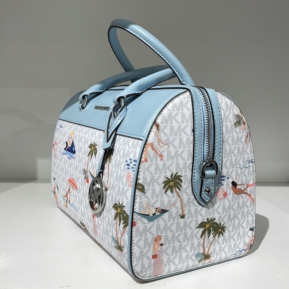 Michael Kors Girls Jet set travel med duffle bag crossbody - Picture 2 of 12